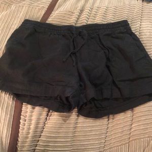 Black linen blend shorts